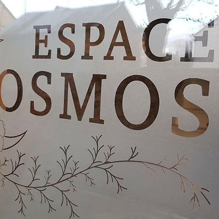 Espace Cosmos Vaux-sur-Sure ภายนอก รูปภาพ
