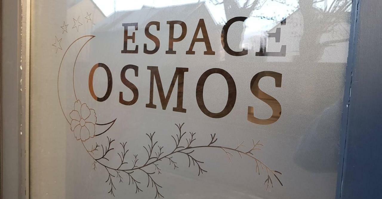 Espace Cosmos Vaux-sur-Sure ภายนอก รูปภาพ